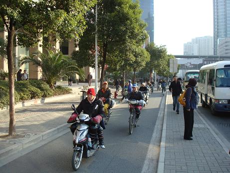 Les deux roues à Shanghai - un vrai danger