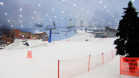 Piste de ski à Dubai à l'intérieur